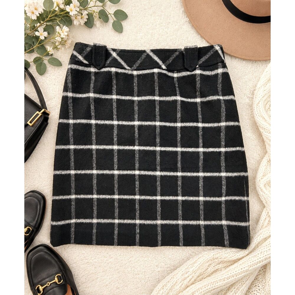 Talbots Wool Blend Plaid Skirt Black Gray Windowpane Size 6